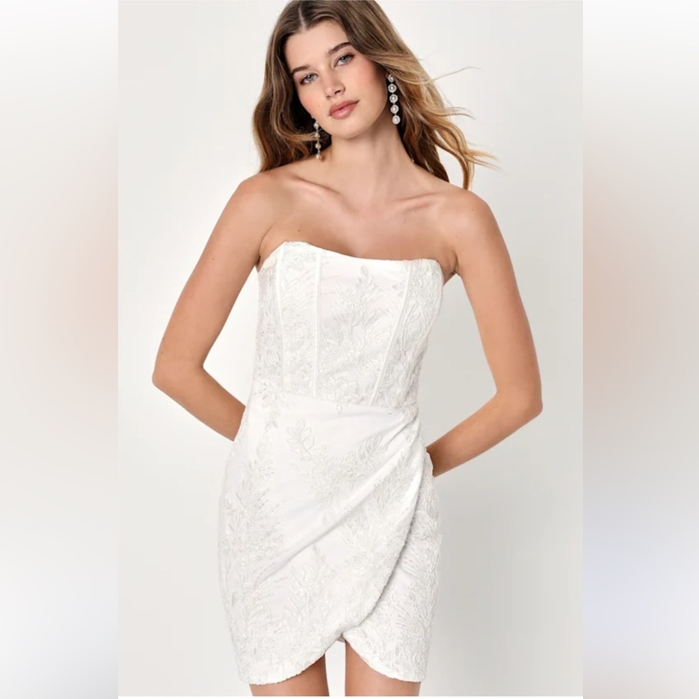 Lulus Lovely Desires White Floral Embroidered Bustier Mini Dress Size XS